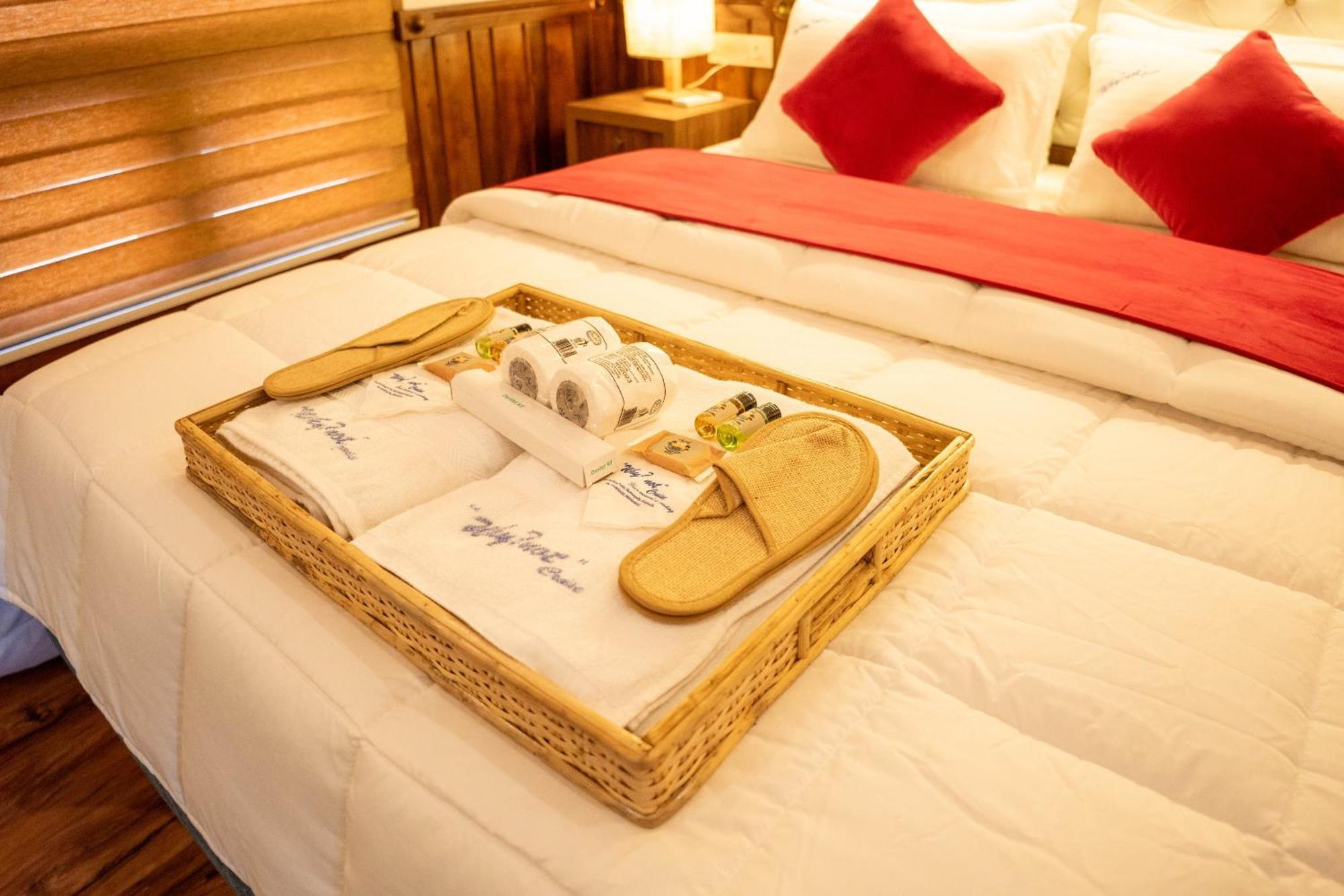 Hotel Why Not Houseboat Alappuzha Esterno foto