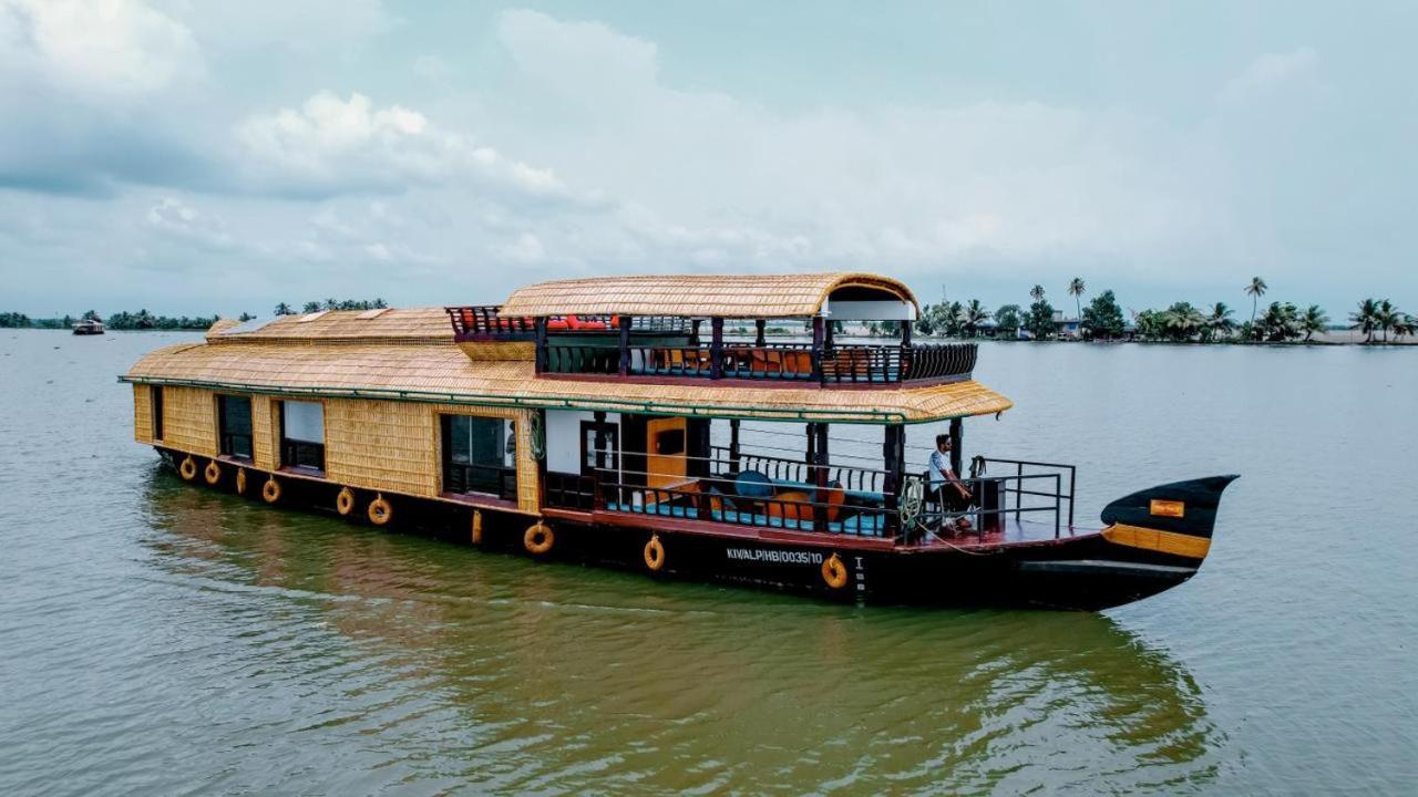 Hotel Why Not Houseboat Alappuzha Esterno foto