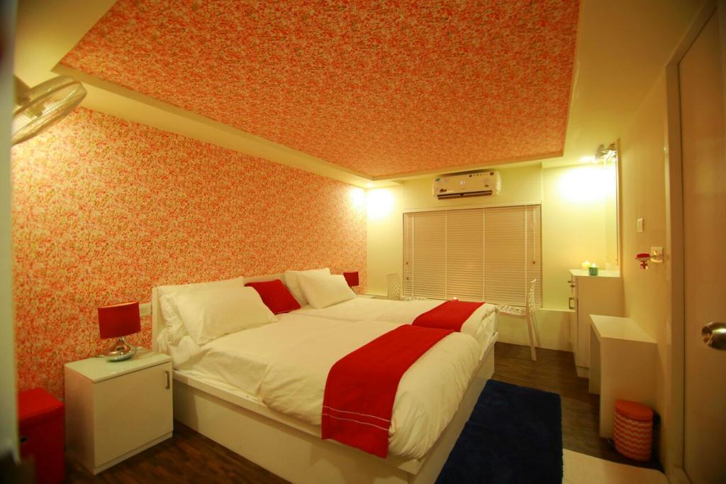 Hotel Why Not Houseboat Alappuzha Esterno foto
